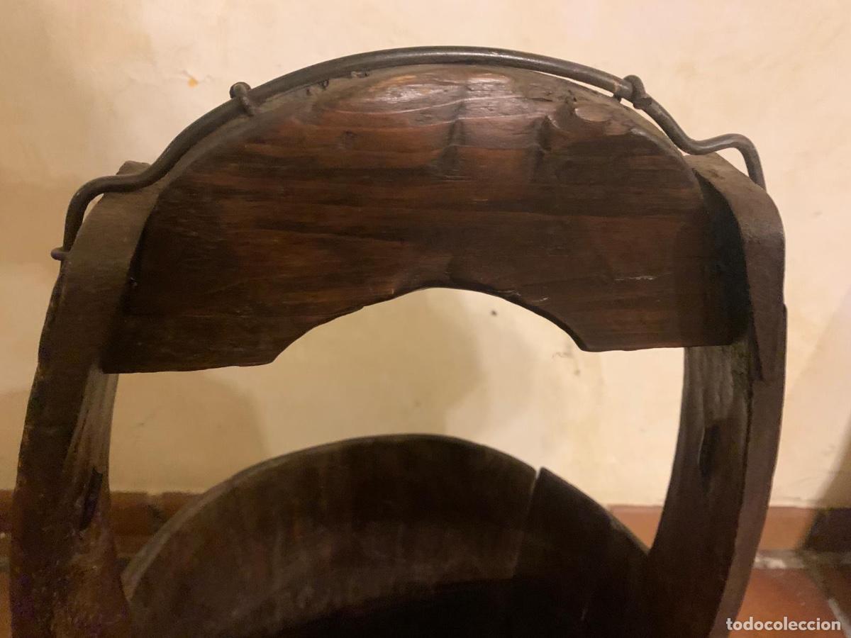Antig&uuml;edades: Cubo antiguo de pozo - Foto 3