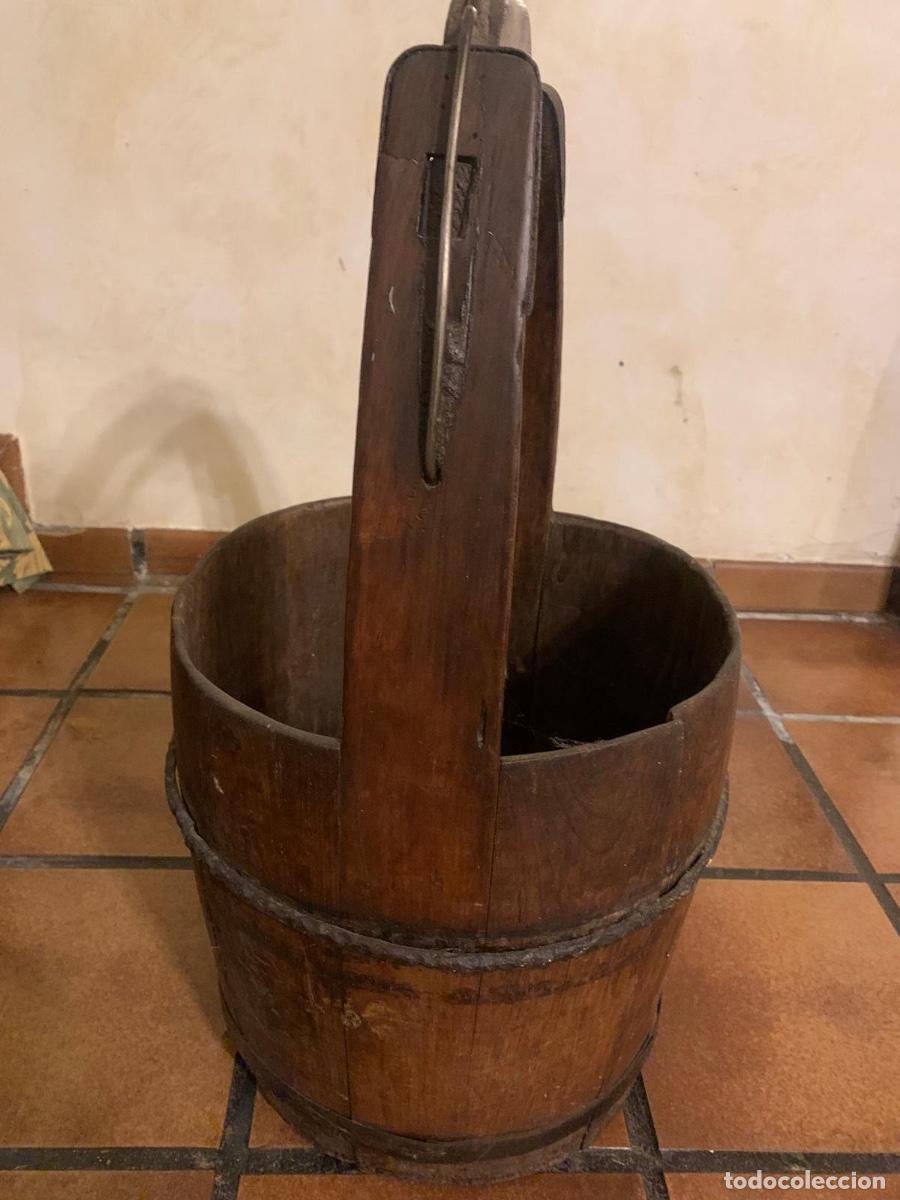 Antig&uuml;edades: Cubo antiguo de pozo - Foto 4