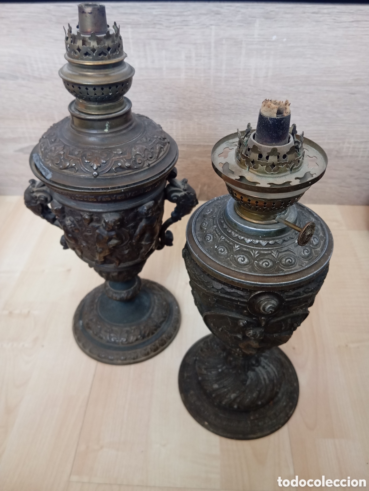 Antig&uuml;edades: Pareja de Quinques del Siglo XlX