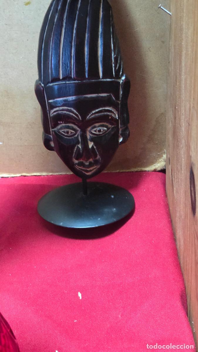 Antig&uuml;edades: velon con mascara africana - Foto 3