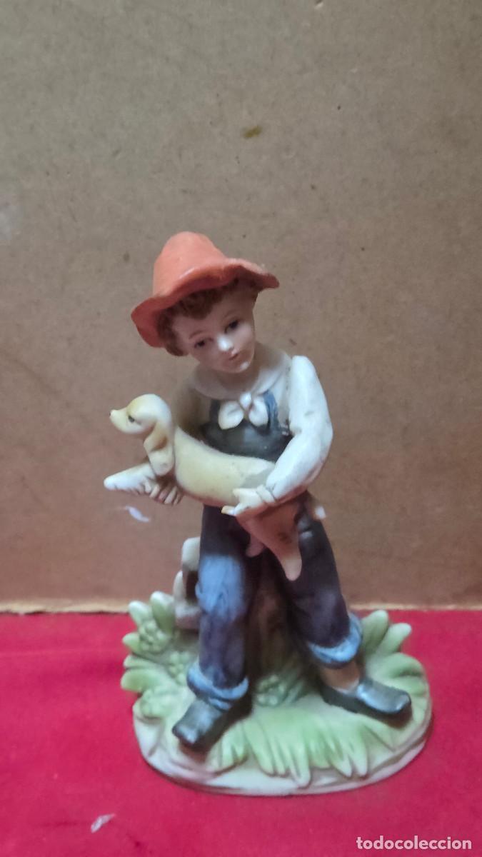 Antig&uuml;edades: figura de porcelana biscuit - Foto 2