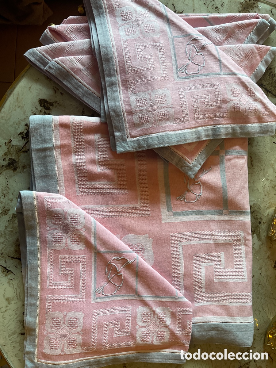 Antig&uuml;edades: Elegante juego de mantel y servilletas antiguo de lino jacquard color rosa pastel