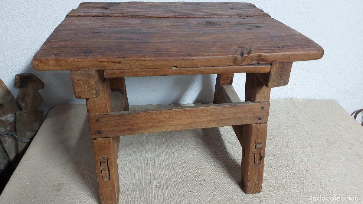 Antig&uuml;edades: Magn&iacute;fica antigua mesita tocinera de cocina