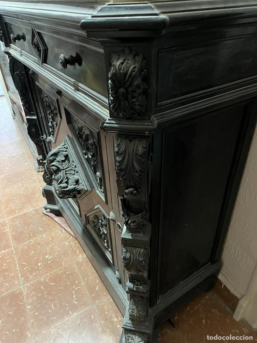 Antig&uuml;edades: Aparador renacentista - Foto 2