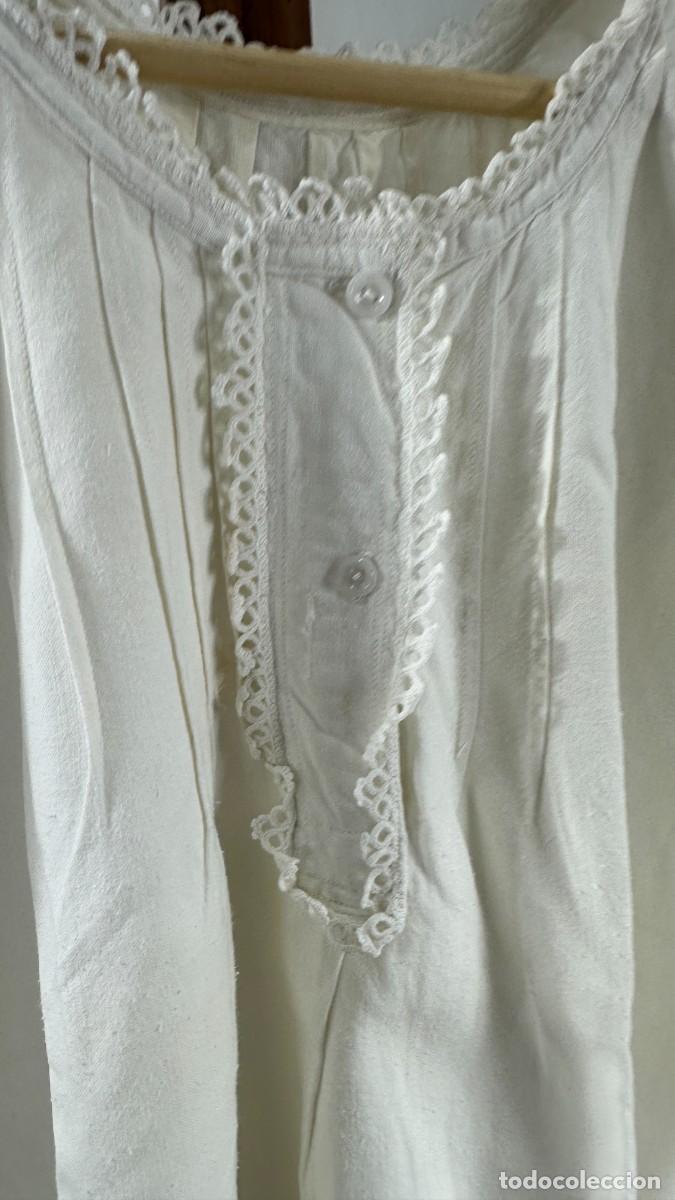 Antig&uuml;edades: Antigua camisa interior - Foto 1