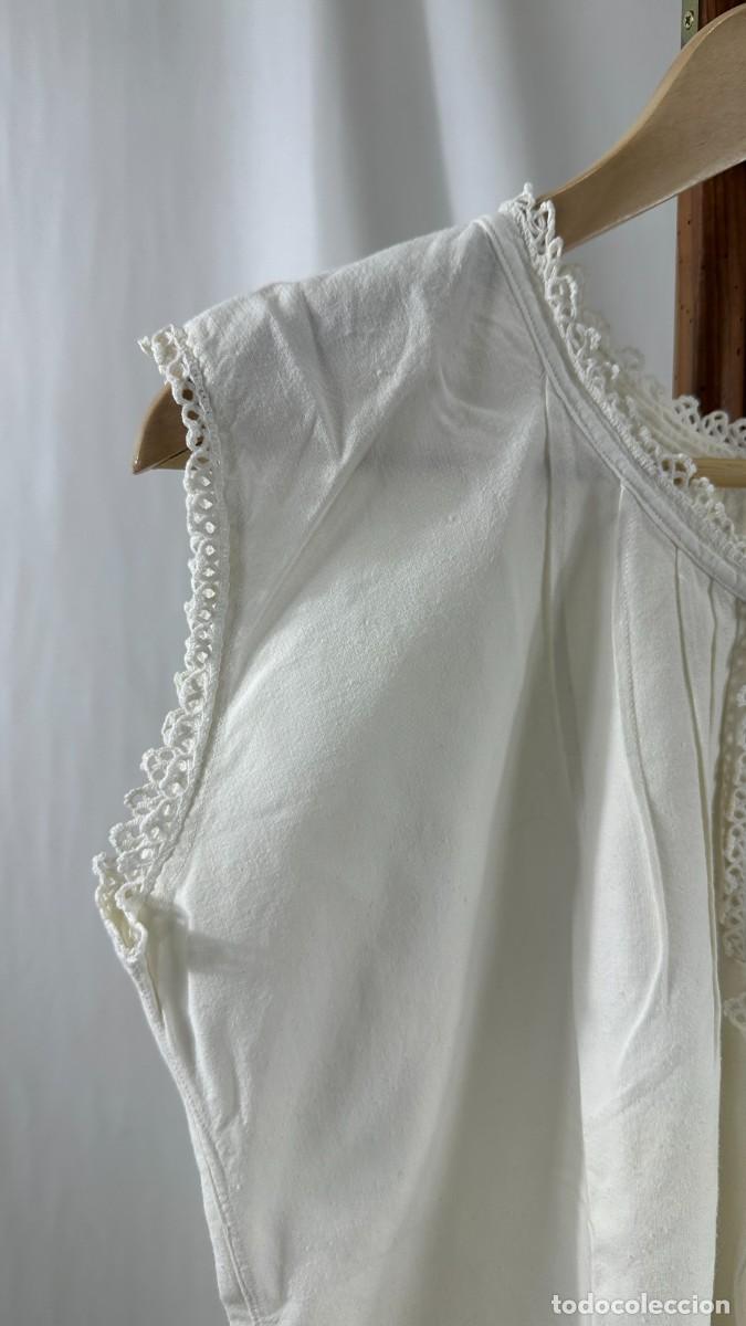 Antig&uuml;edades: Antigua camisa interior - Foto 3