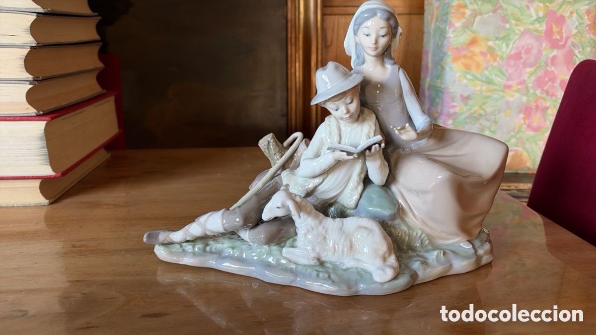 Antig&uuml;edades: Figura Lladr&oacute; original &rdquo;Zagales Leyendo&rdquo; (Ref. 1208)