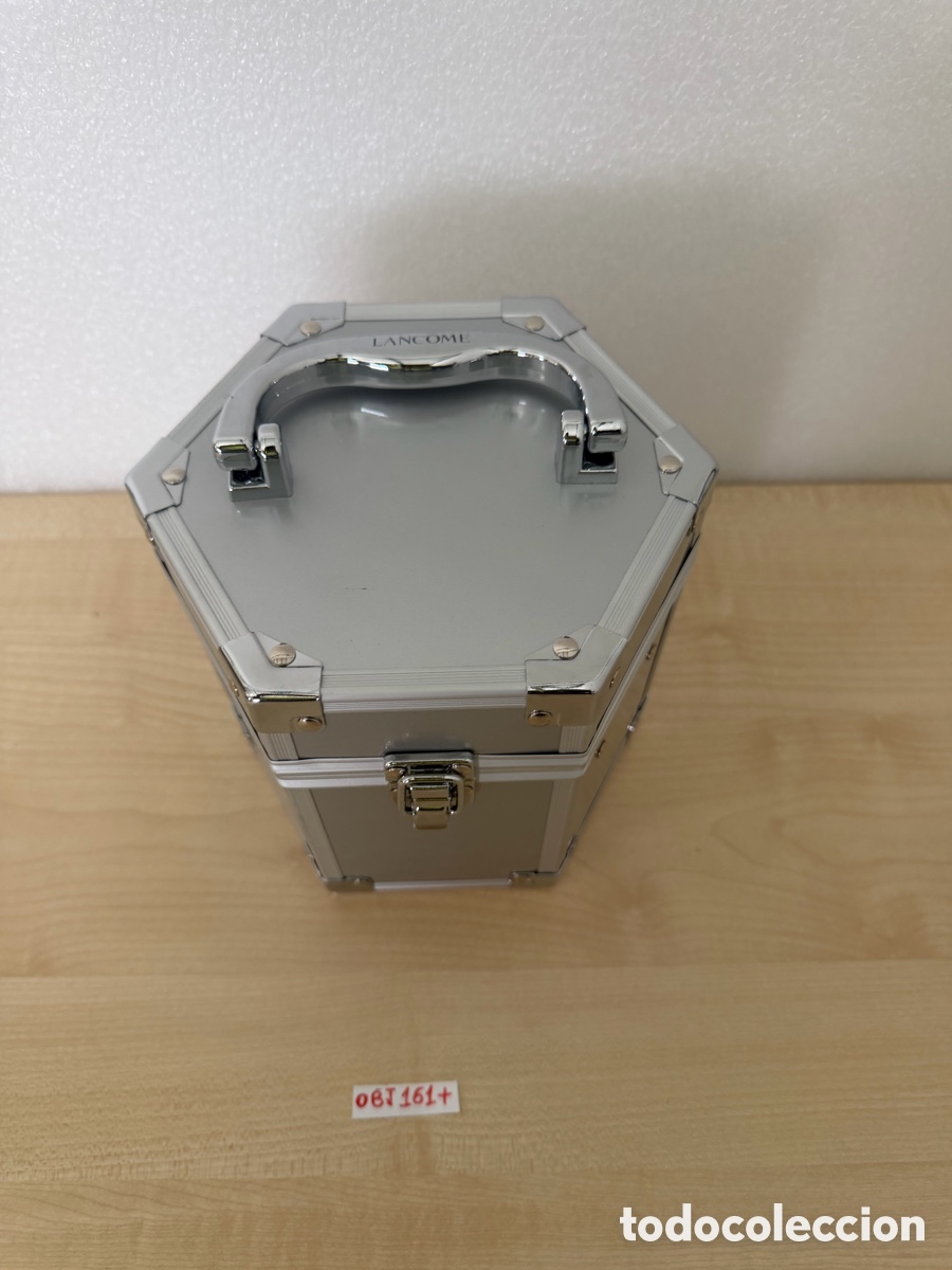 Antig&uuml;edades: Caja joyero Lancome aluminio - Foto 2