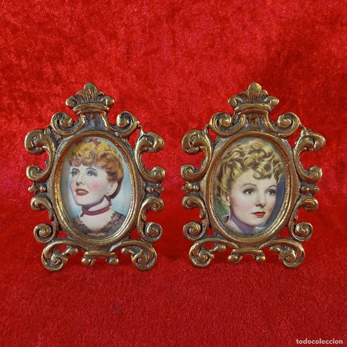 Antig&uuml;edades: PAR DE MARCOS DE FOTOS ANTIGUAS - METAL ORNAMENTADO - ESTILO ANTIGUO - 9,8 CM DE ALTO