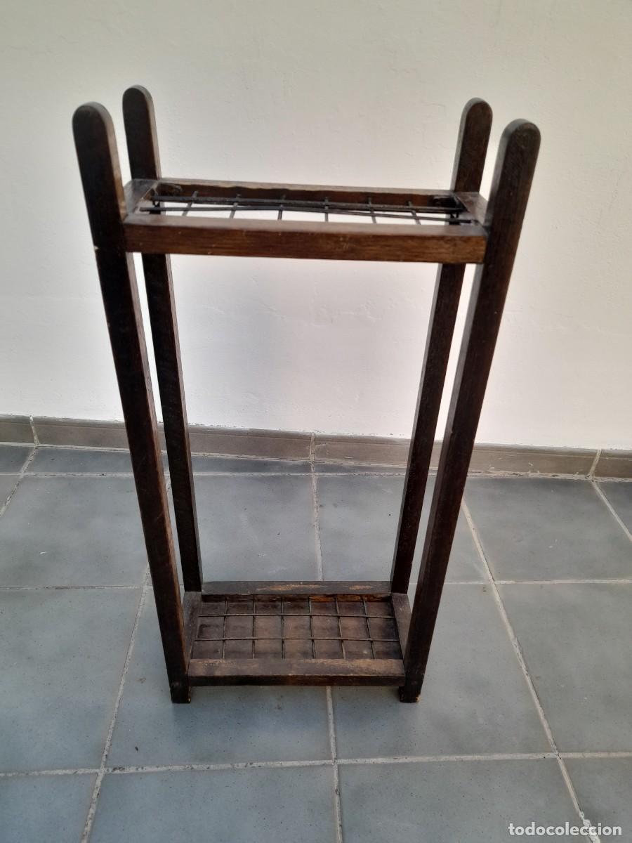 Antig&uuml;edades: Bastonero ingl&eacute;s de roble, 81x38x18cm aprox