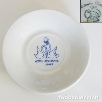 Antig&uuml;edades: PLATITO O CENICERO - DE PORCELANA SANTA CLARA ( VIGO )- HOTEL LOS CISNES - JEREZ - &iquest; LOGO LOGOTIPO ?