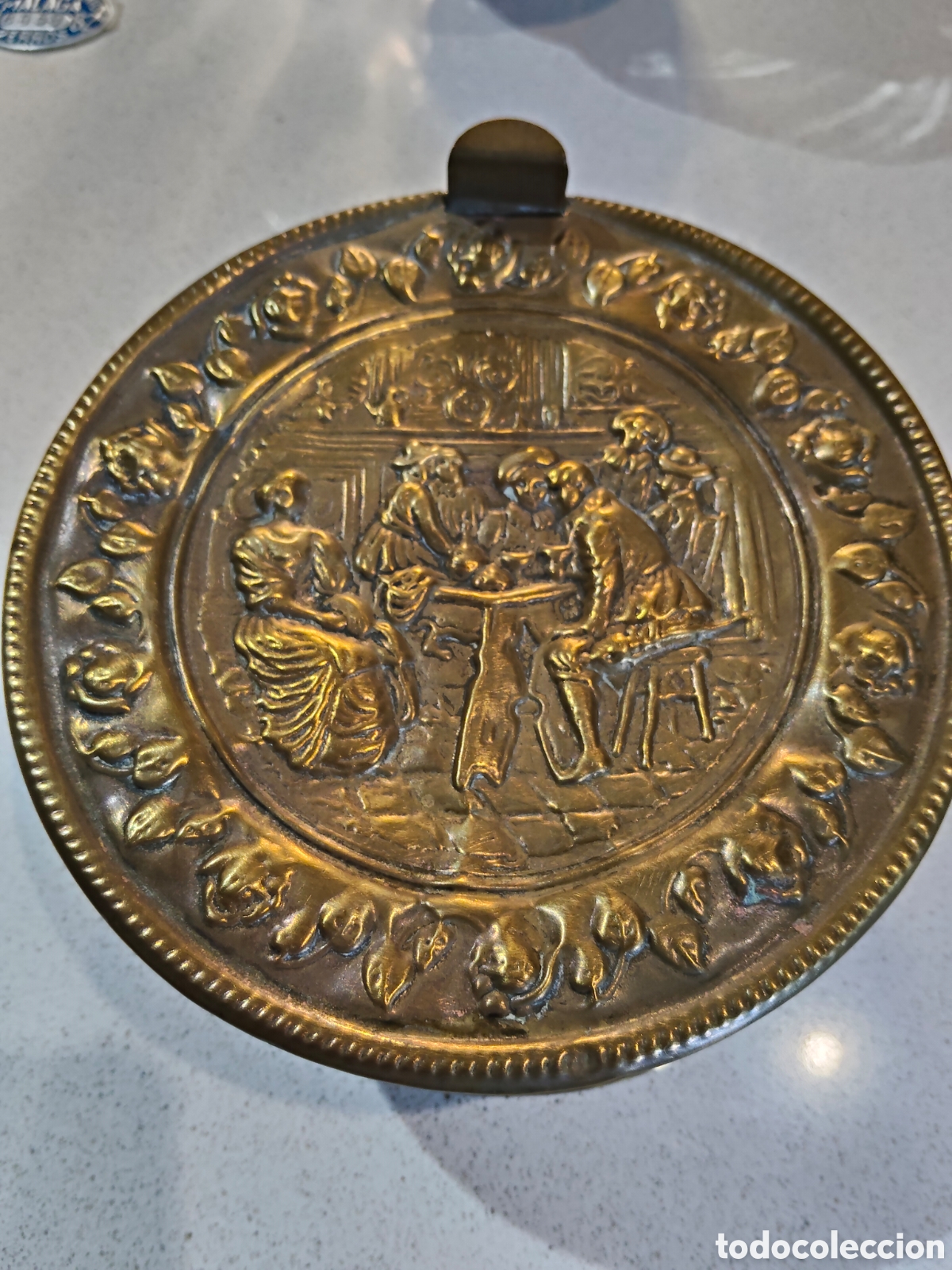 Antig&uuml;edades: Magn&iacute;fica caja de lat&oacute;n inglesa - Foto 1