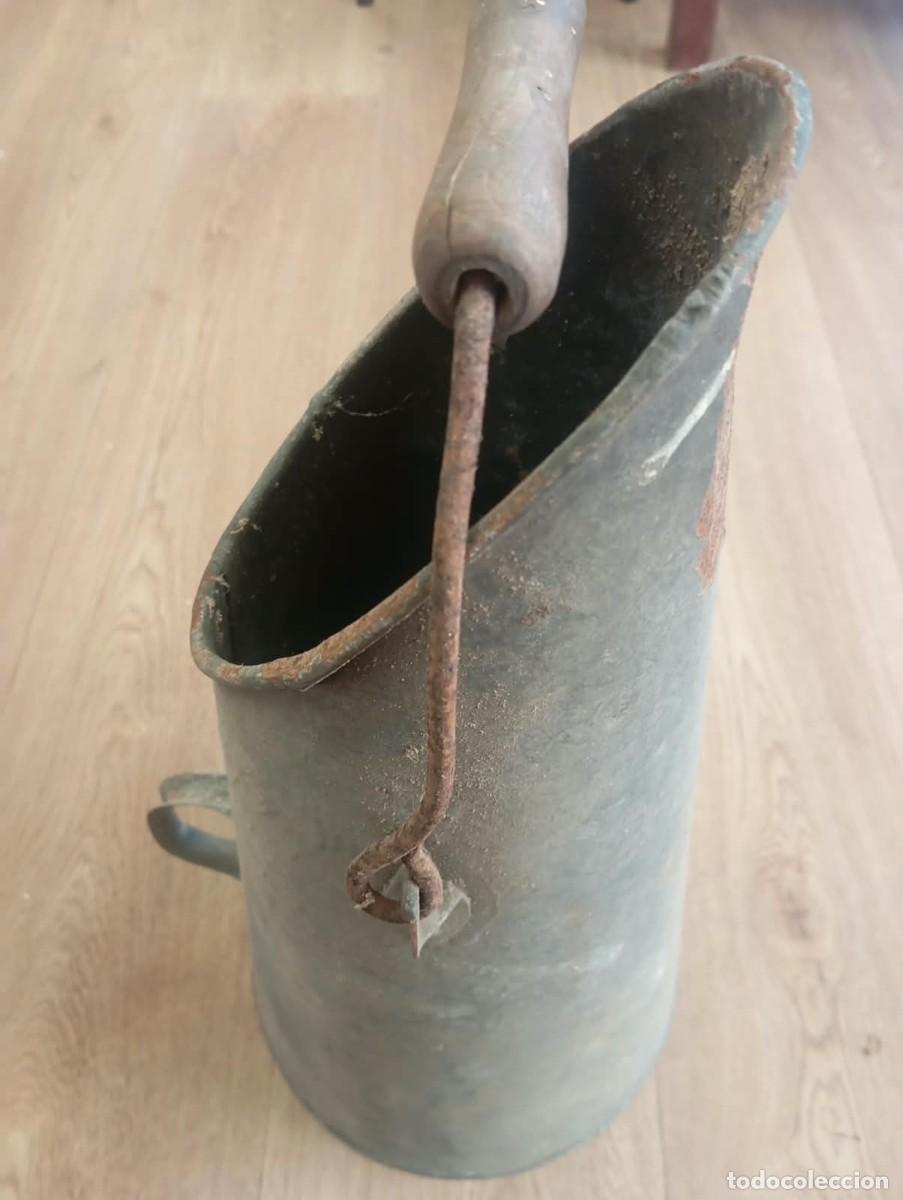 Antig&uuml;edades: Cubo para carb&oacute;n antiguo - Foto 3