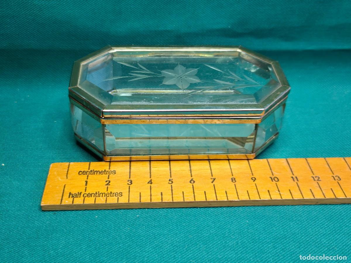 Antig&uuml;edades: PEQUE&Ntilde;O JOYERO DE CRISTAL BISELADO - Foto 8
