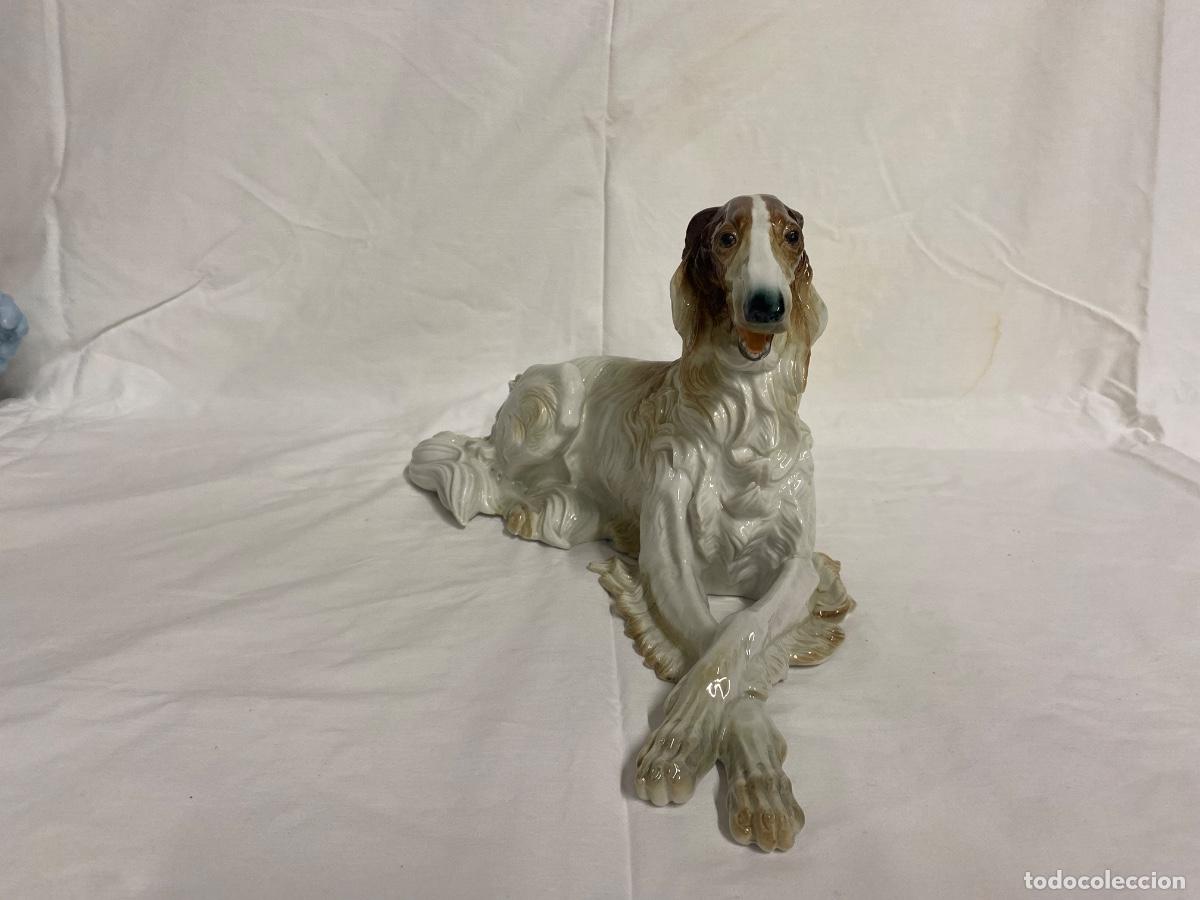 Antig&uuml;edades: FIGURA DE PERRO EN PORCELANA DE ALGORA. - Foto 3