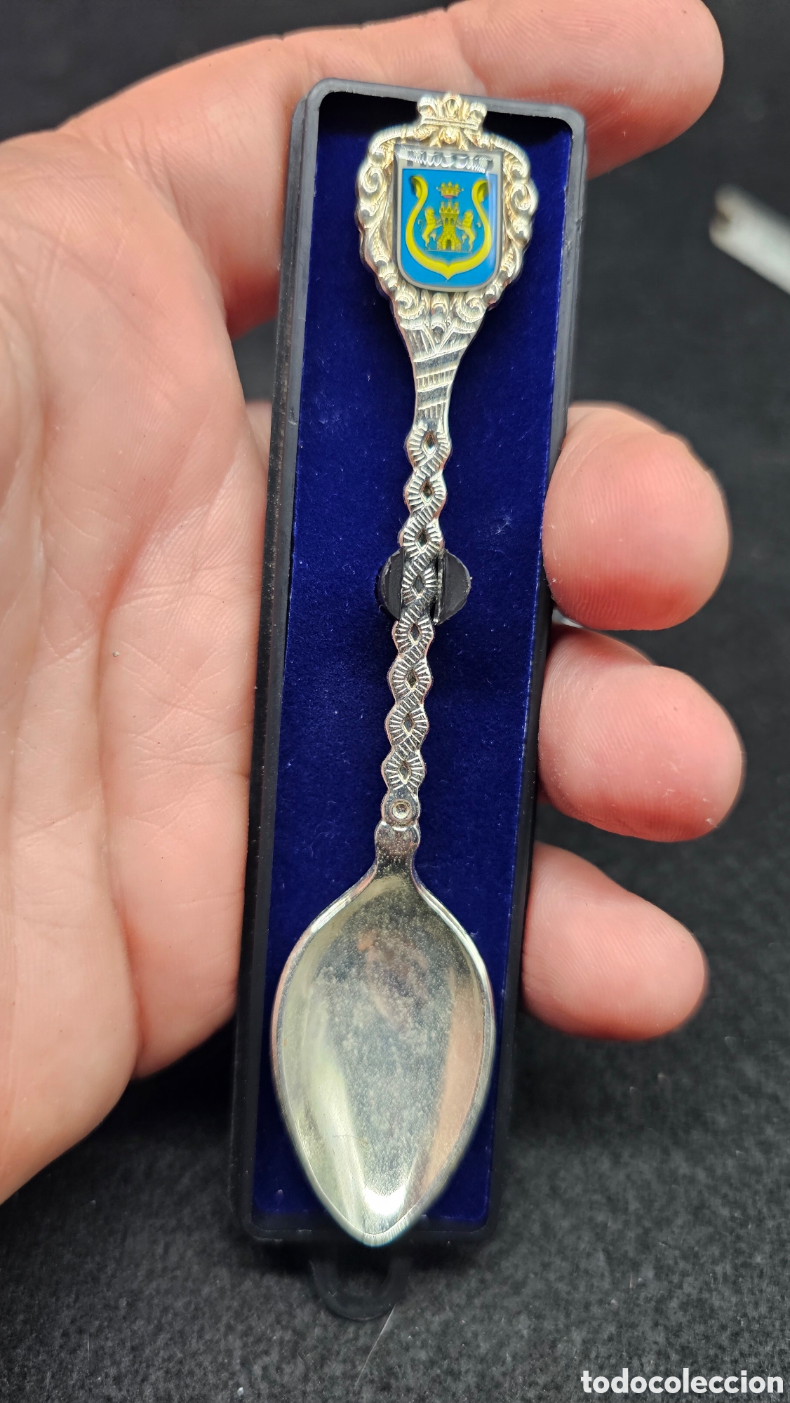 Antig&uuml;edades: Cucharilla de colecci&oacute;n ba&ntilde;ada en plata - Foto 2