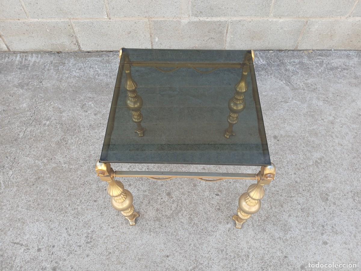 Antig&uuml;edades: Mesa auxiliar antigua estilo Luis XVI bronce lat&oacute;n. Mueble mesita met&aacute;lica antigua vintage. - Foto 8