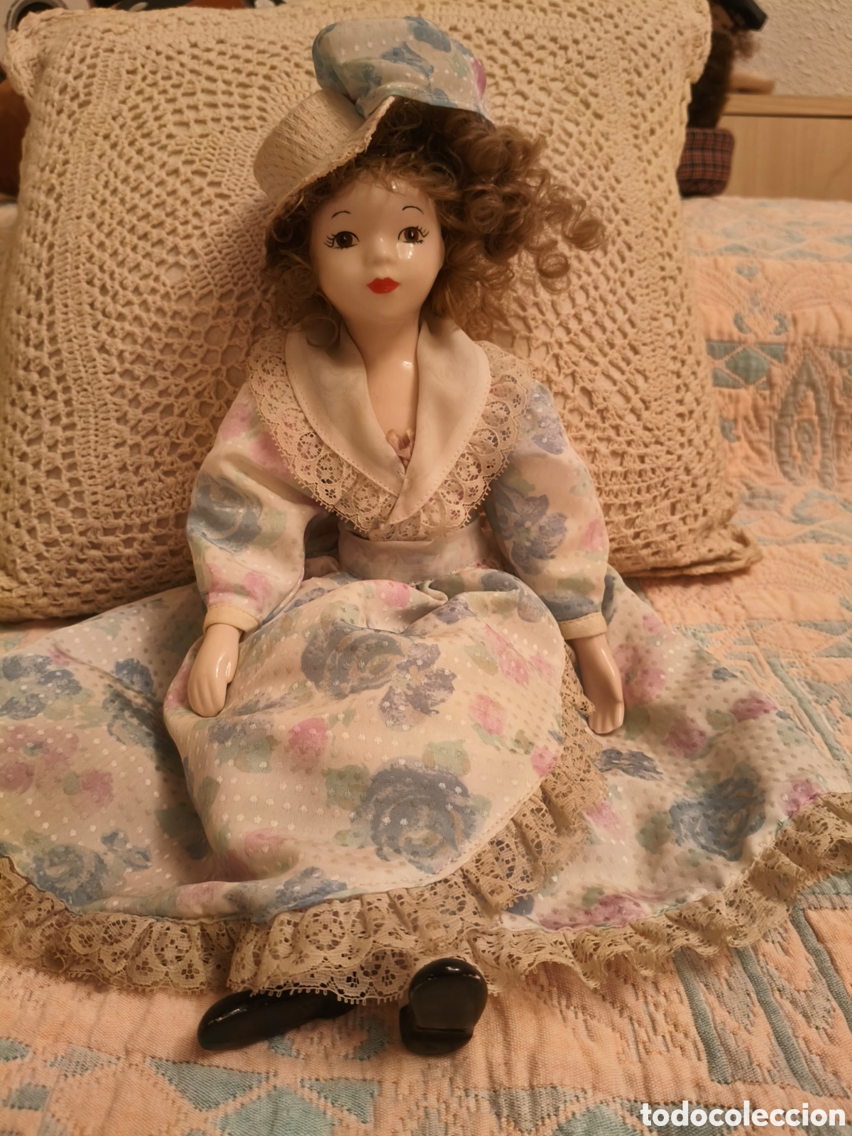 Antig&uuml;edades: Lote de 5 mu&ntilde;ecas de porcelana - Foto 3