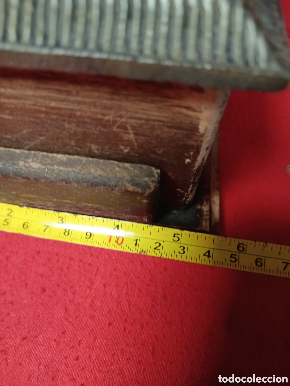 Antig&uuml;edades: Antiguo molinillo de hierro fundido y madera - Foto 8