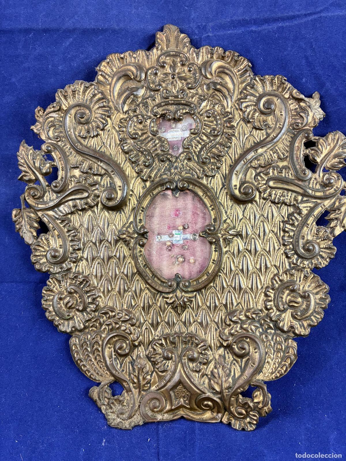 Antig&uuml;edades: GRAN RELICARIO ANTIGUO EN METAL DORADO. JES&Uacute;S DEL GRAN PODER SIGLO XIX 26 &times; 22 CM