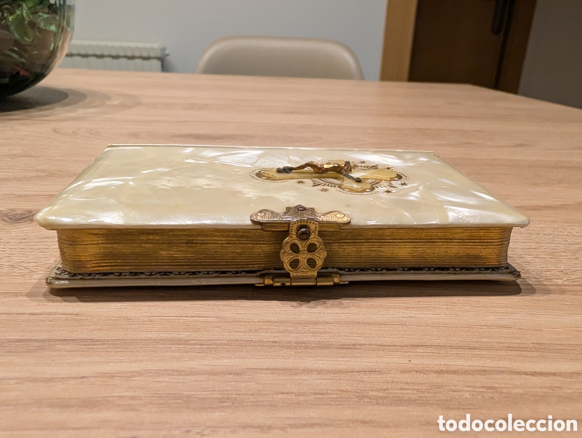Antig&uuml;edades: devocionario de Primera Comuni&oacute;n - Foto 3