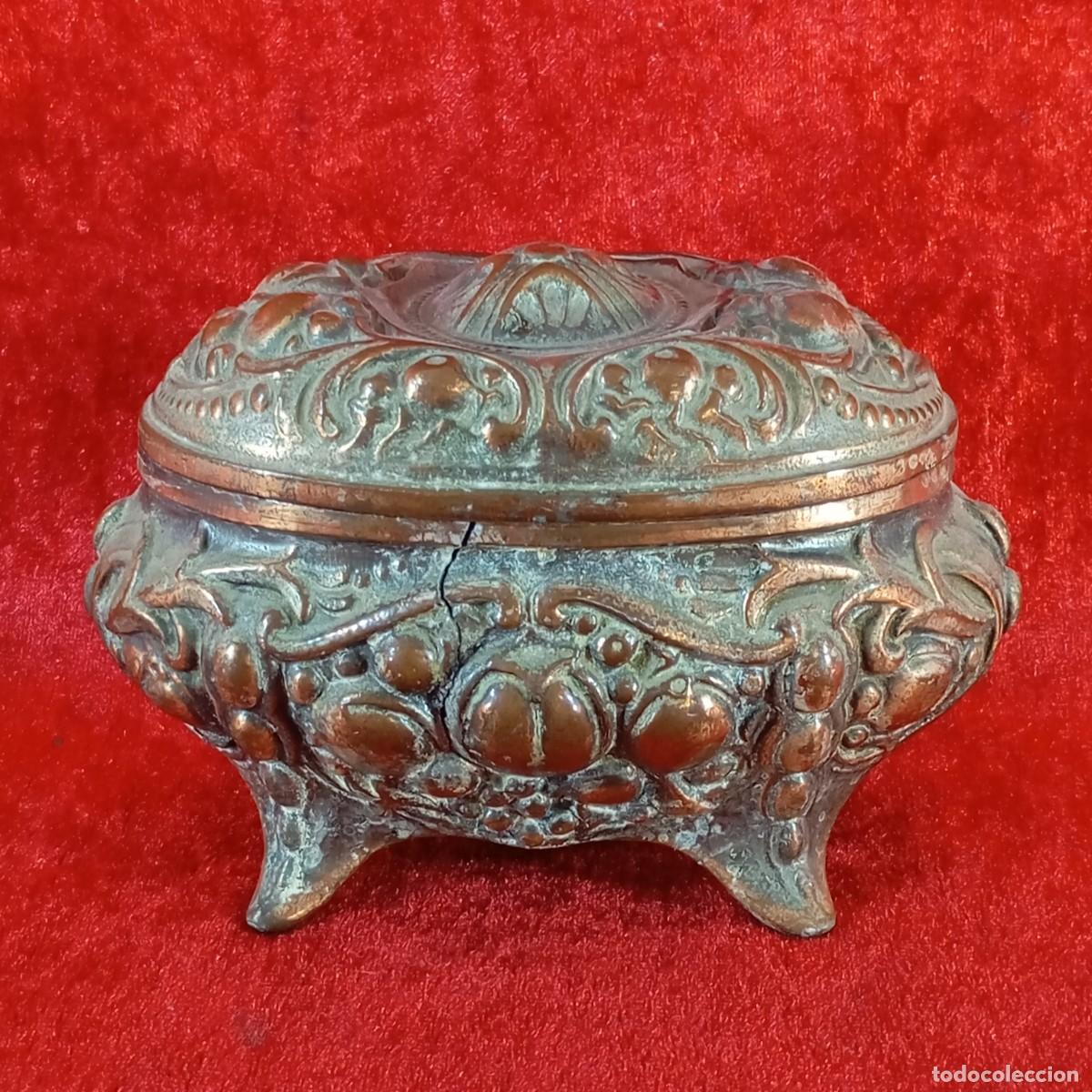 Antig&uuml;edades: ANTIGUO JOYERO METALICO - BRONCE MACIZO - ESTILO VICTORIANO - SIGLO XIX - 14 CM ANCHO - 9,5 CM ALTO