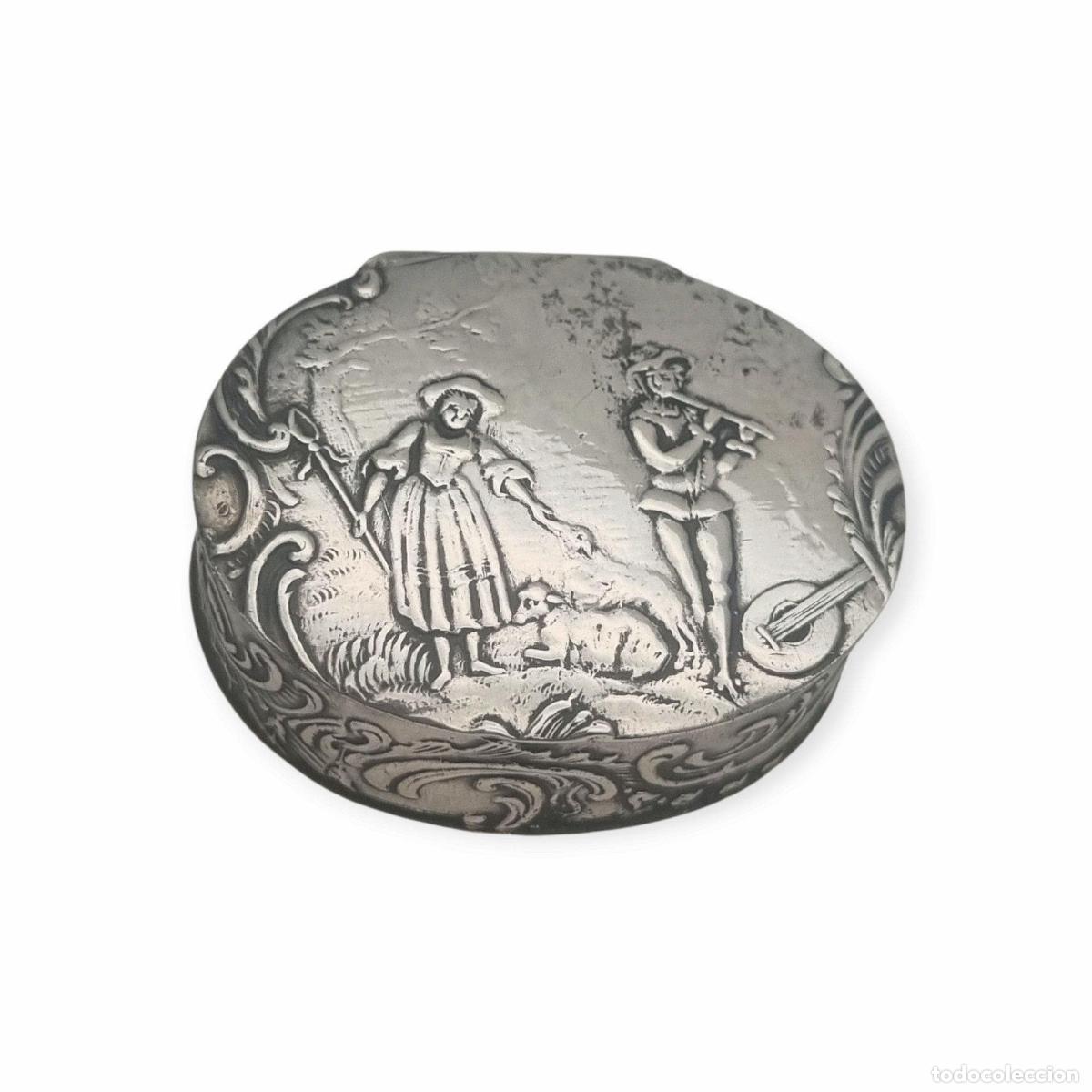 Antiquit&auml;ten: Caja antigua historicista de plata de Hanau con escena pastoril, Alemania, circa 1900