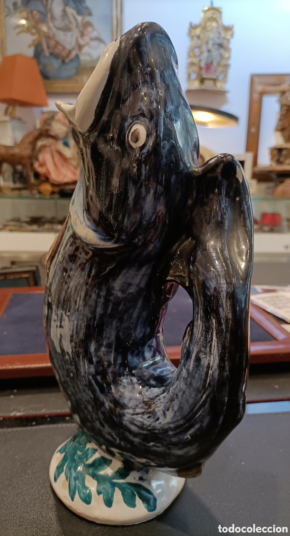 Antig&uuml;edades: Jarra de may&oacute;lica en forma de pez. - Foto 15