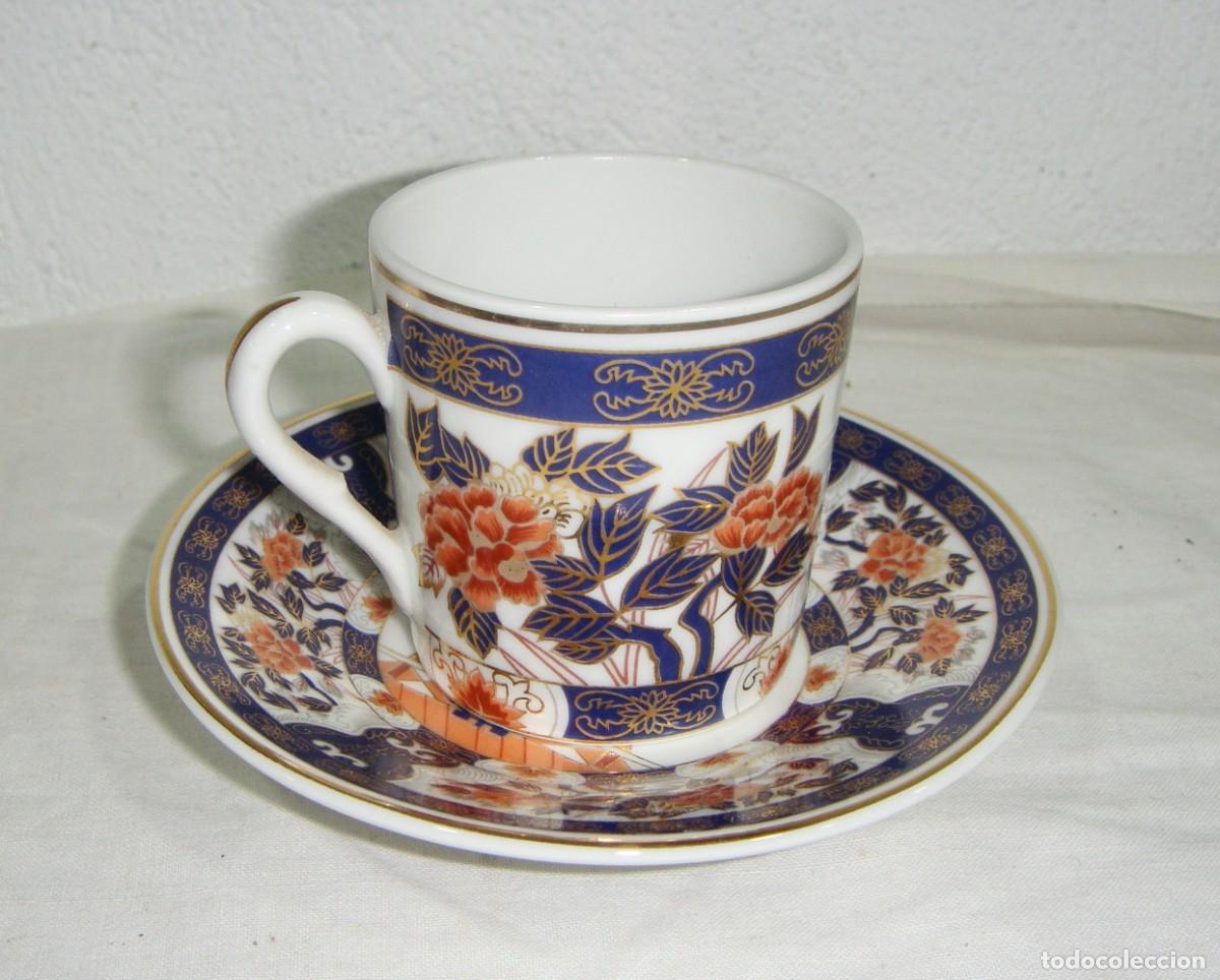 Antig&uuml;edades: Taza de Caf&eacute; con Plato &middot; Porcelana Imari Collection &middot; Decoraci&oacute;n Floral