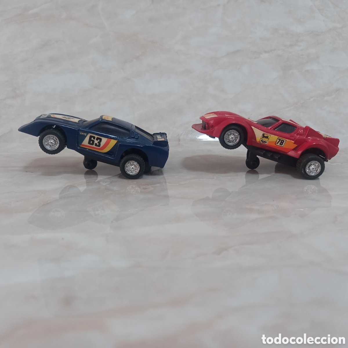 Antig&uuml;edades: Lote 5 coches carros carritos Met&aacute;licos retro vintage antiguos veh&iacute;culos vehiculo coche escala metal