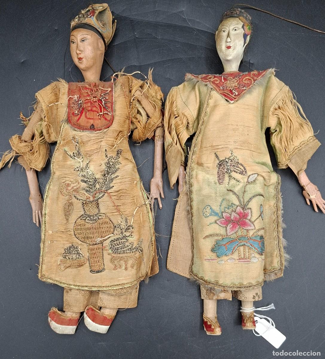Antig&uuml;edades: Pareja de mu&ntilde;ecas tradicionales de opera china