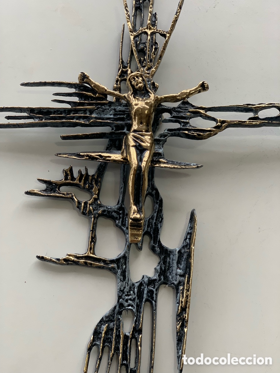 Antig&uuml;edades: crucifijo de bronce patinado 50 cm