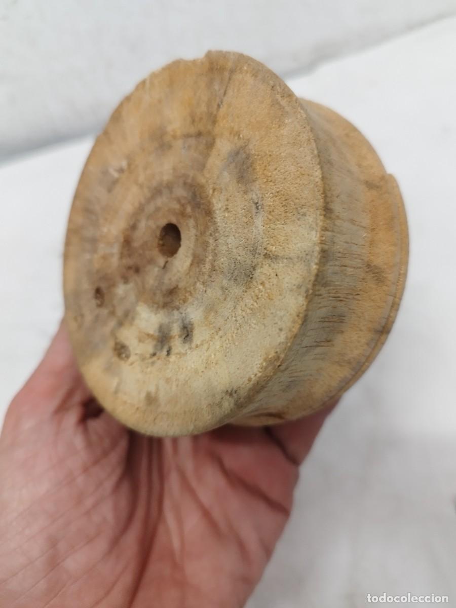 Antig&uuml;edades: Dos antiguas peanas de madera. - Foto 5