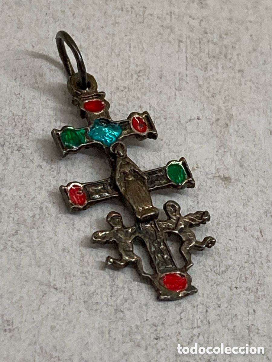 Antig&uuml;edades: Cruz de plata esmaltada C677 - Foto 1