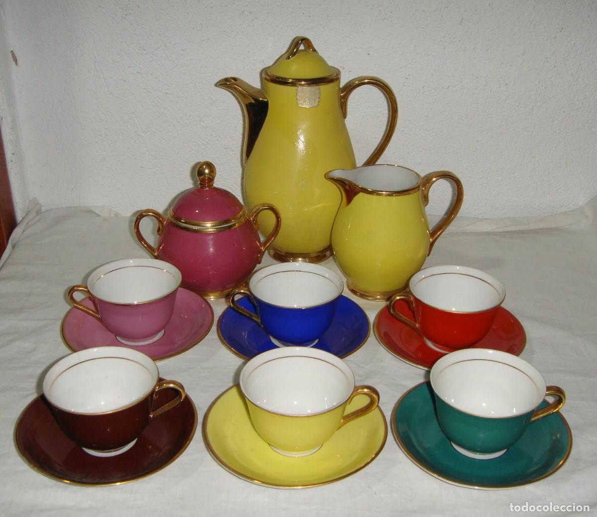 Antiques: Original Juego de Caf&eacute; de Porcelana Multicolor &middot; 6 Servicios &middot; Bordes dorados &middot; ca. 1950&ndash;1970