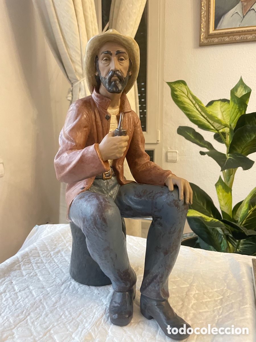 Antig&uuml;edades: Figura de Porcelana NAO by Lladr&oacute; &ldquo;Marinero con Pipa&rdquo; - NUEVA CON CAJA (MINT)