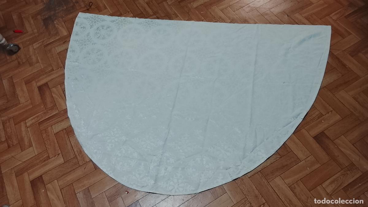 Antig&uuml;edades: ANTIGUO MANTO BROCADO DAMASCO BLANCO PARA VIRGEN NI&Ntilde;O JESUS DE VESTIR SEMANA SANTA 158 X 106 CM