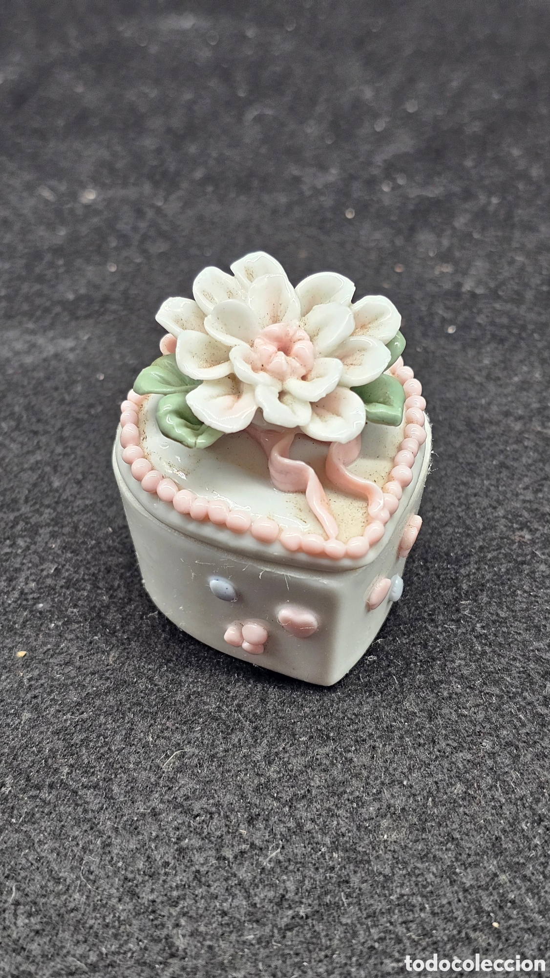 Oggetti Antichi: Cajita de porcelana de colecci&oacute;n