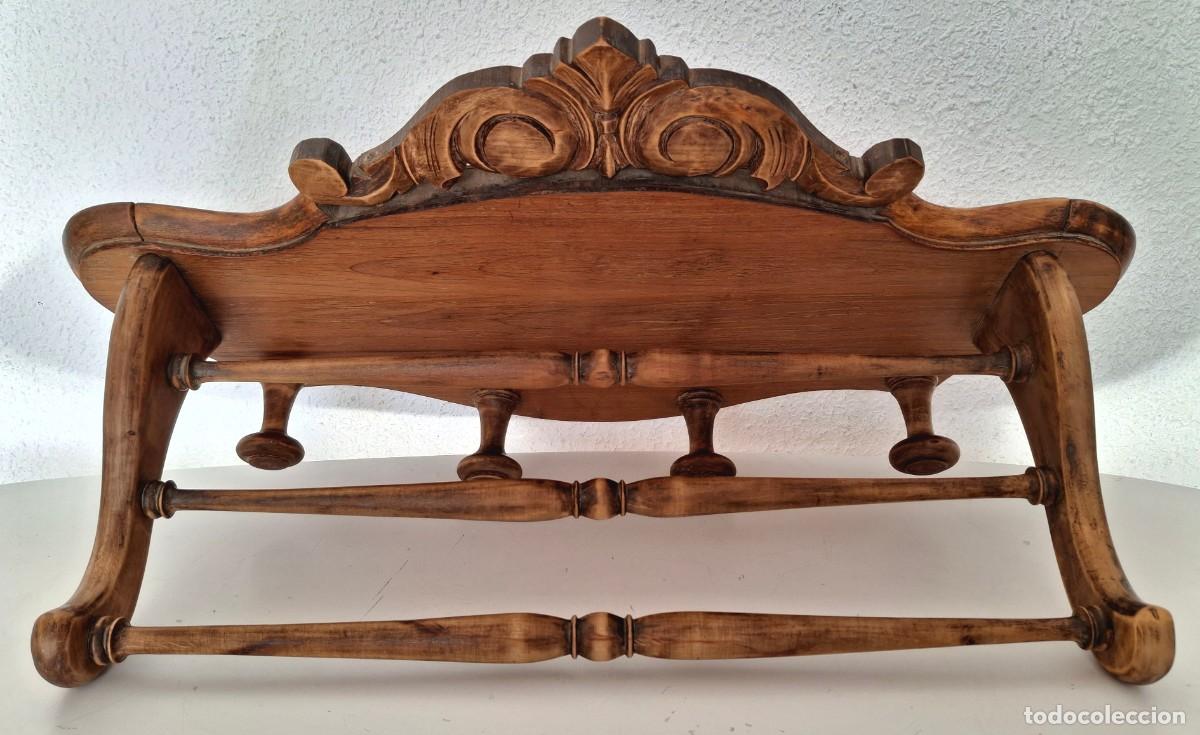 Antig&uuml;edades: Perchero sombrerero pared estilo cl&aacute;sico principios Siglo XX o anterior madera sin carcoma 66x38x27