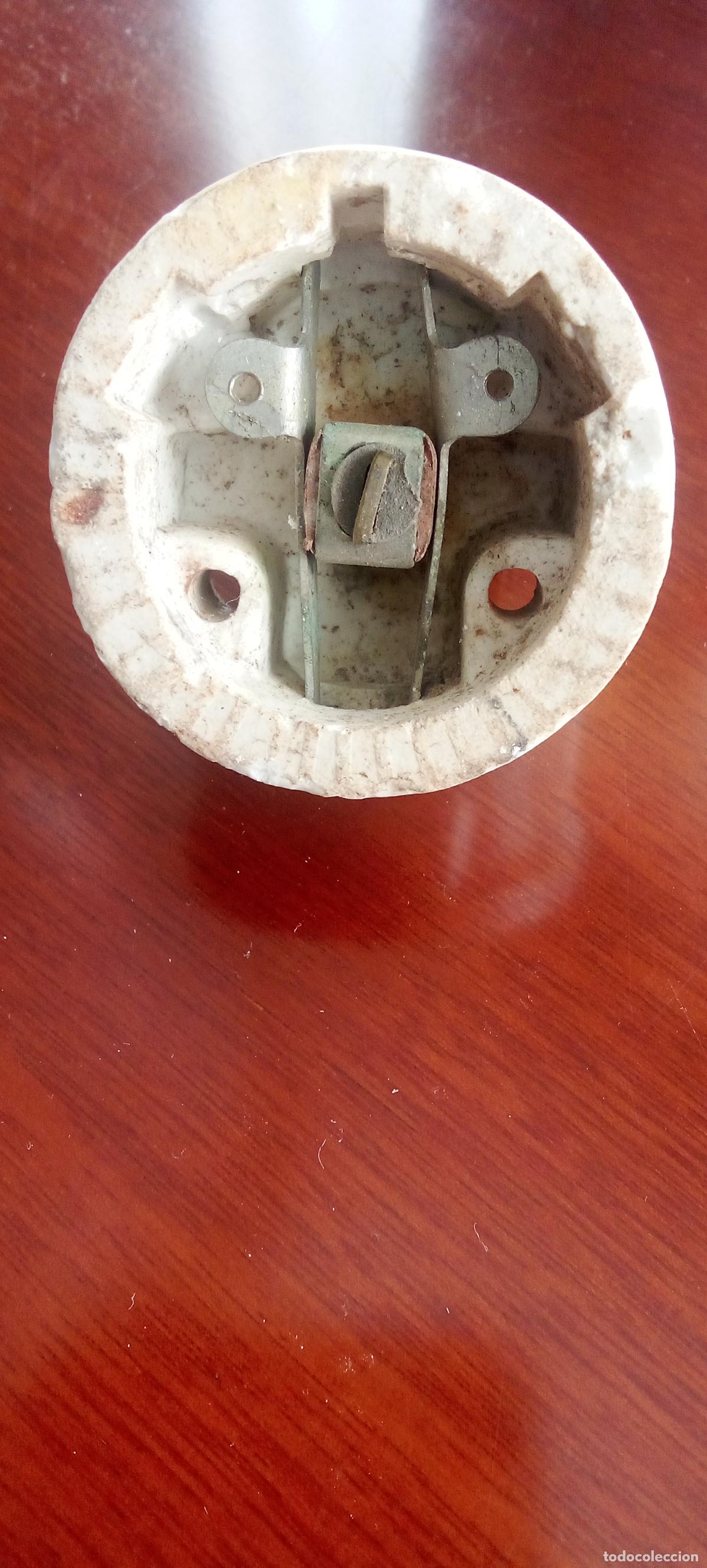 Antig&uuml;edades: Antigua llave de la luz. - Foto 2