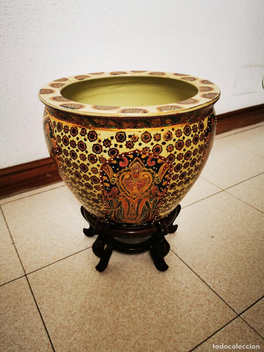 Antig&uuml;edades: Jarr&oacute;n cer&aacute;mica antiguo
