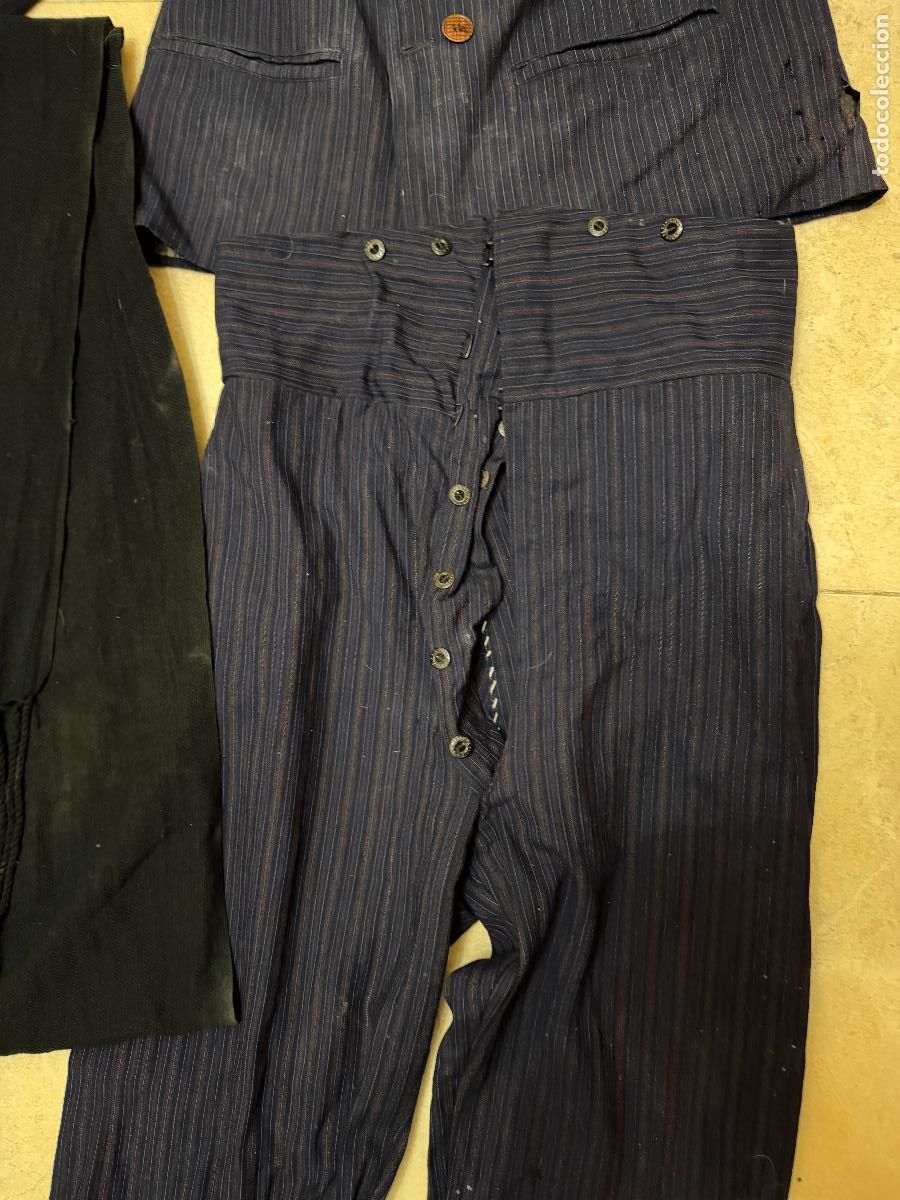 Antig&uuml;edades: Conjunto pantal&oacute;n y chaqueta y chaleco rayado - Foto 4