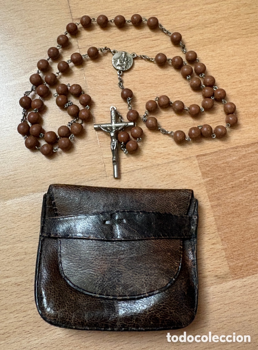 Antig&uuml;edades: Rs011-Rosario Vintage de Palo de Rosa con Funda de Cuero &ndash; Italia (44 cm)