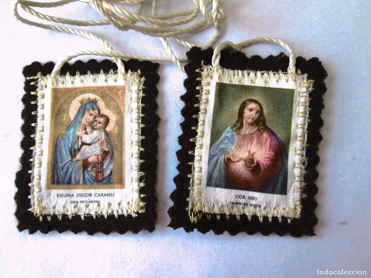 Antig&uuml;edades: PEQUE&Ntilde;O ESCAPULARIO - SAGRADO CORAZON Y VIRGEN DEL CARMEN - 5X3,5 - CORDON 46 CM