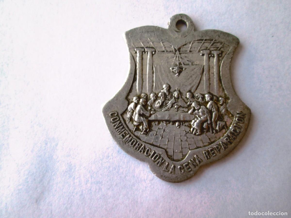 Antig&uuml;edades: MEDALLA CONMEMORACION LA CENA REPARACION - 1907 JUEVES EUCARISTICOS - 3,5X4 CM