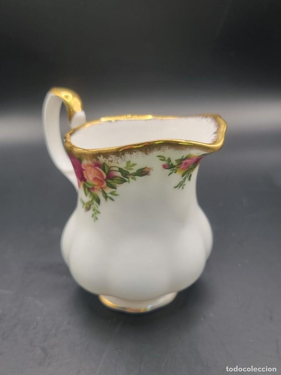 Antig&uuml;edades: Lechera mini de Royal Albert - Foto 3