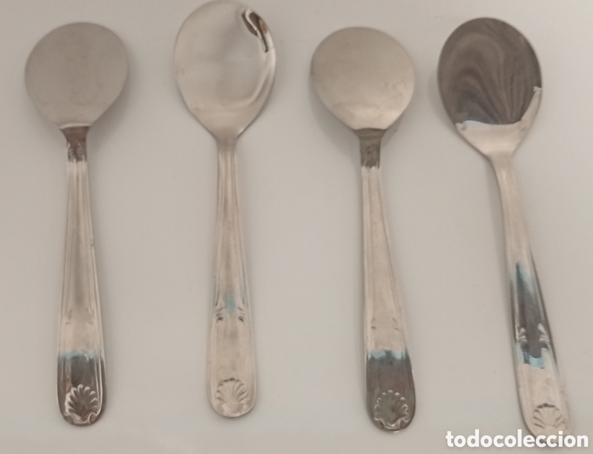 Antig&uuml;edades: SET DE 4 CUCHARAS PARA BEBE TOUS - Foto 3