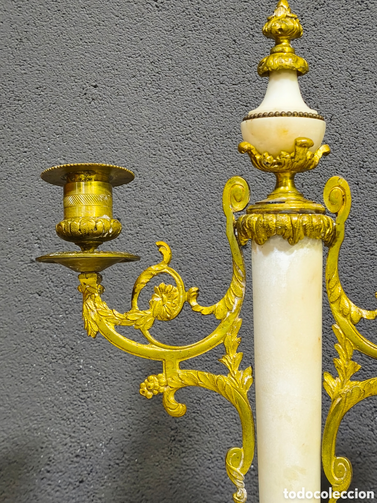 Antig&uuml;edades: Pareja de candelabros Luis XVI - Foto 6