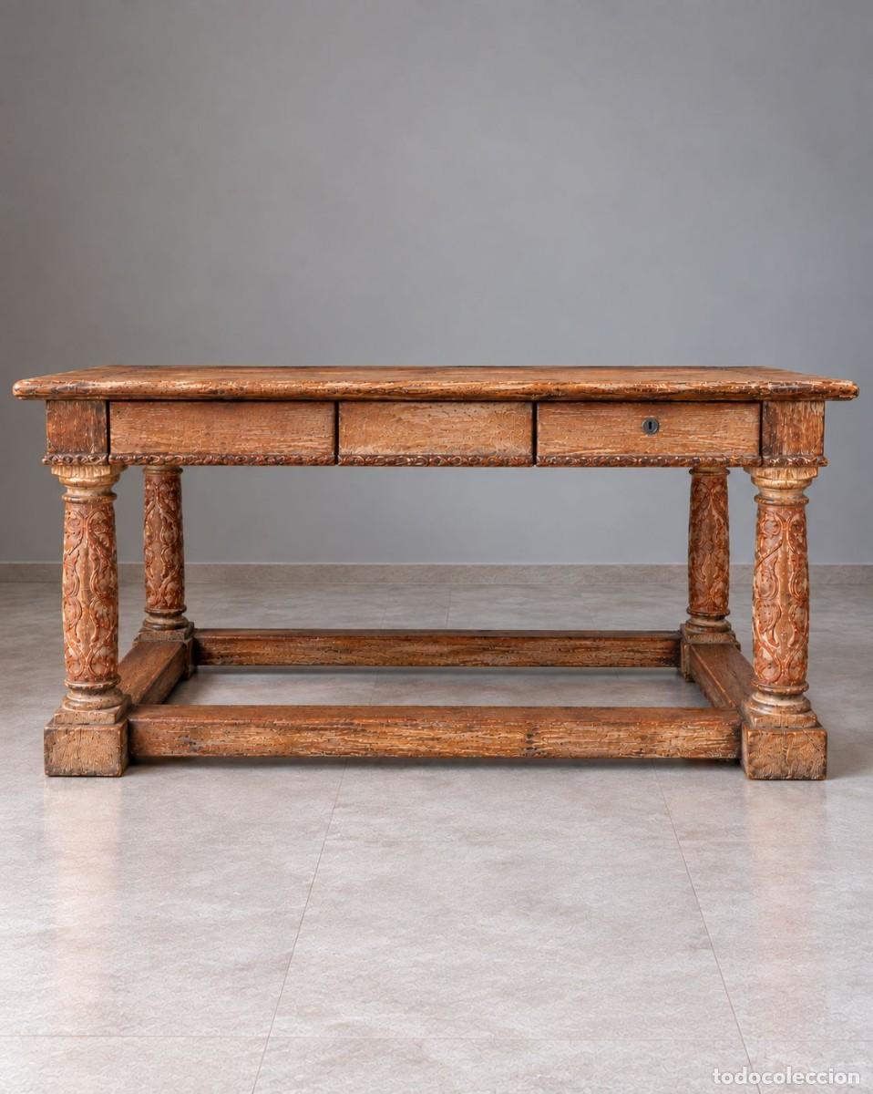 Antig&uuml;edades: MESA CONSOLA DE ESTILO NEORRENACENTISTA CON CAJONES EN MADERA DE ROBLE , FRANCIA