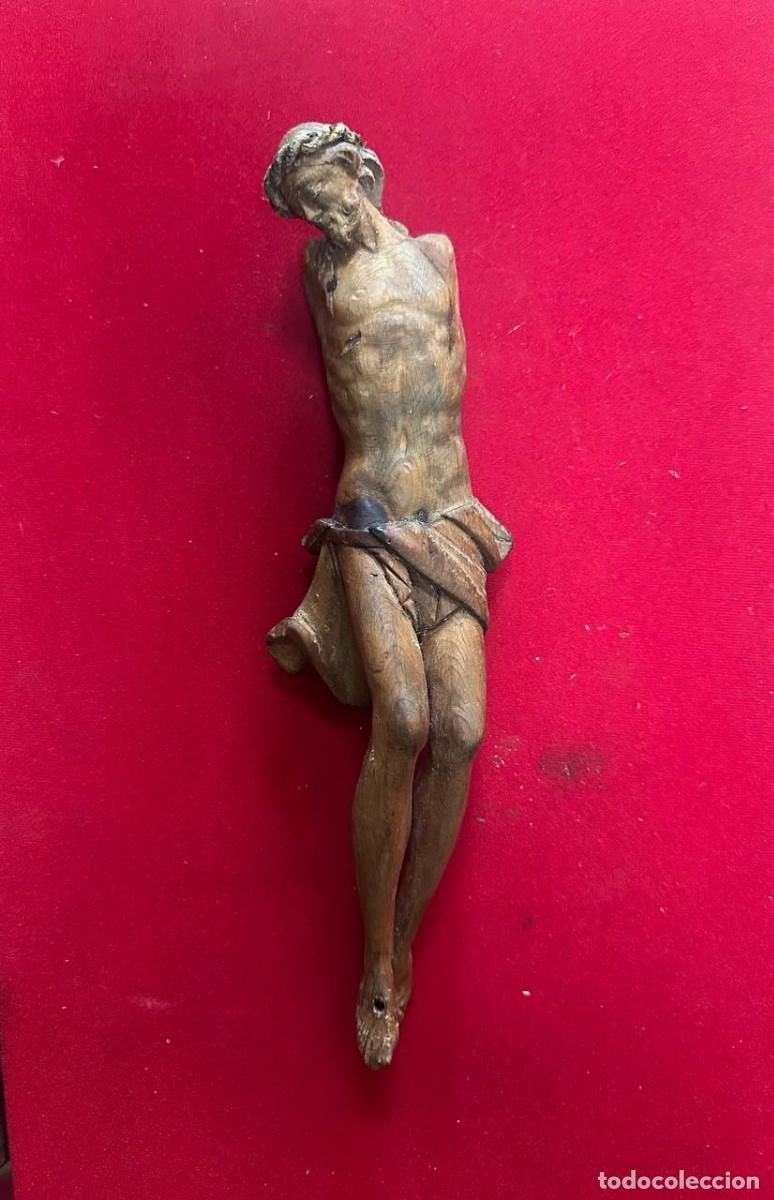 Antig&uuml;edades: CRISTO EN MADERA TALLADA, SIGLO XIX - Foto 1
